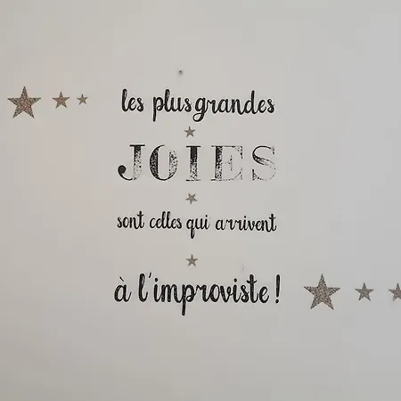 Chez Nadine Апартаменты *