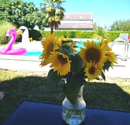 Apartament Chez Nadine Roquecor